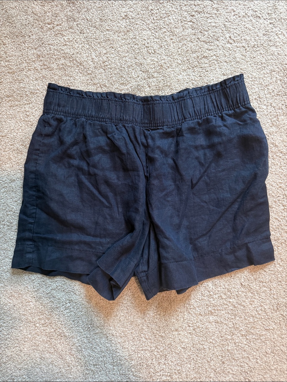 Quince Black High-Waist Linen-Blend Shorts